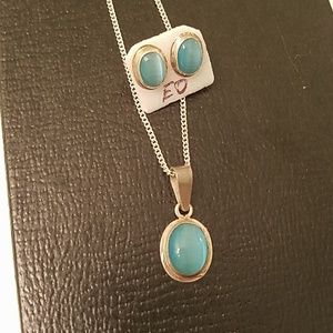 Earring and necklace set